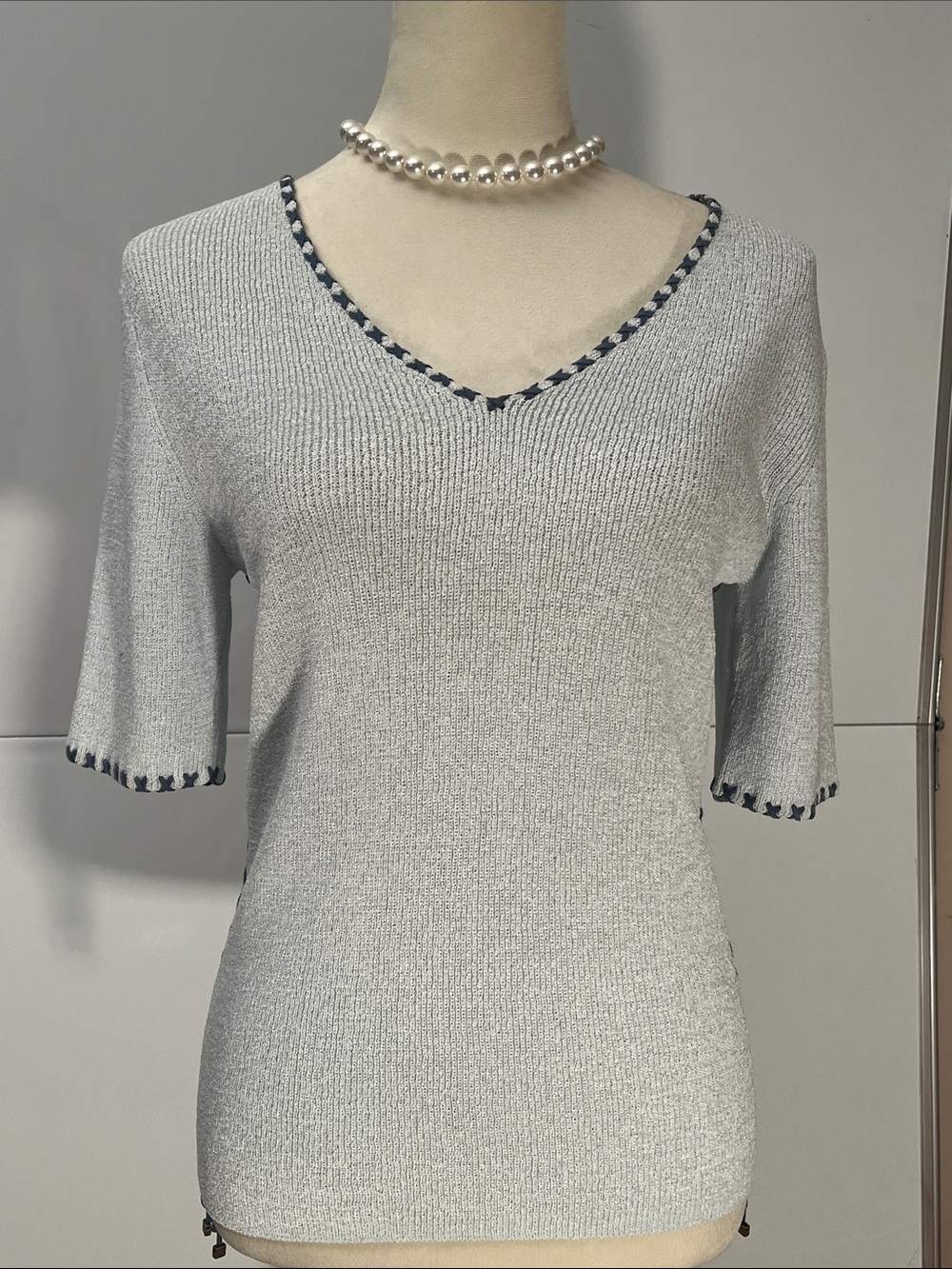 Dana Buchman Light Blue V-Neck Knit Top with Navy Trim